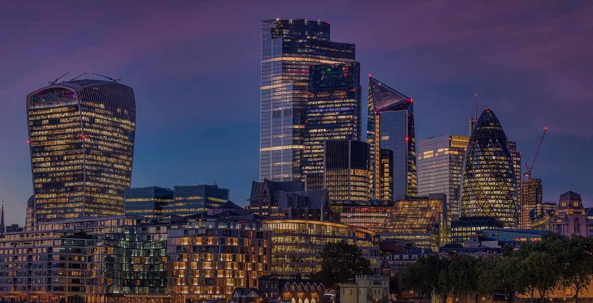 English Path London Canary Wharf 30+